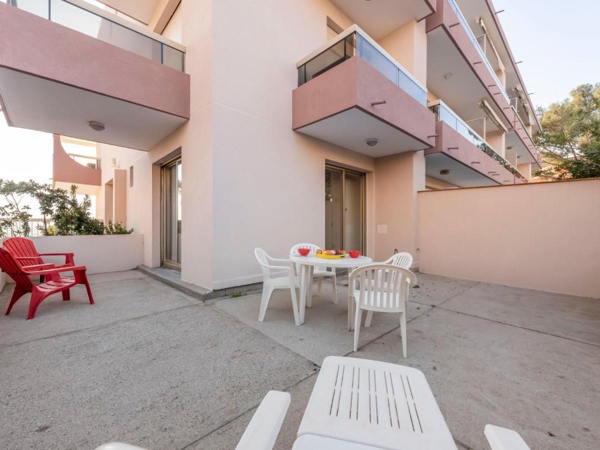 Studio Antares-1 By Interhome Cavalaire-sur-Mer Exterior photo