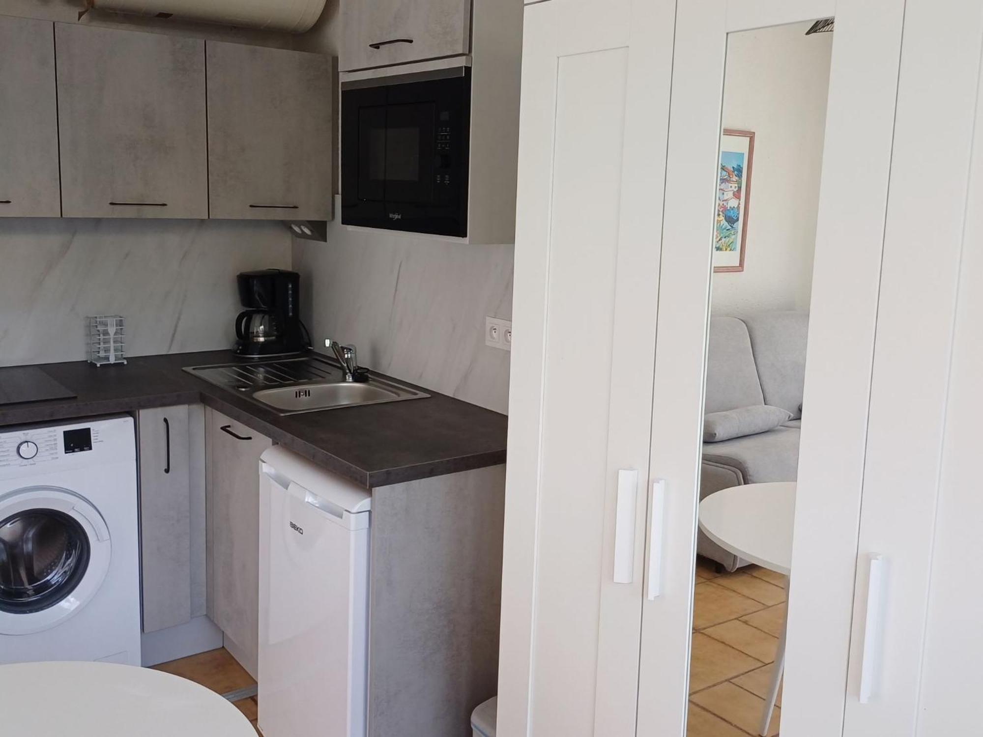 Studio Antares-1 By Interhome Cavalaire-sur-Mer Exterior photo